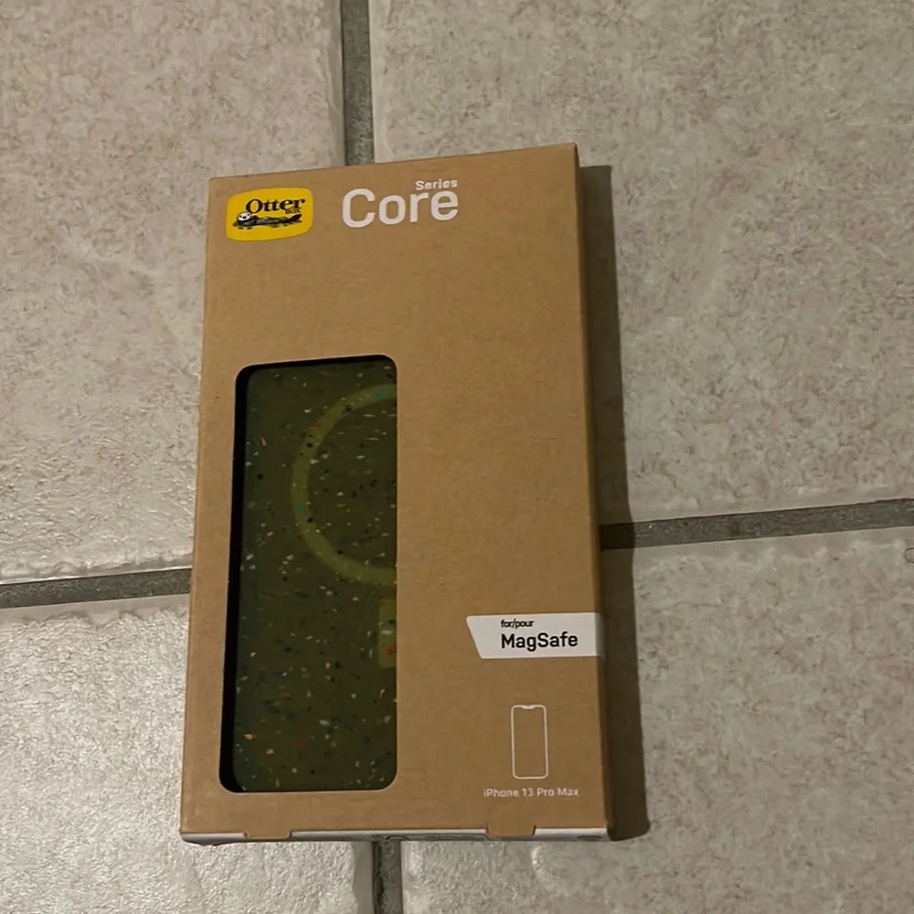 Otterbox iPhone 13 Pro Max case
